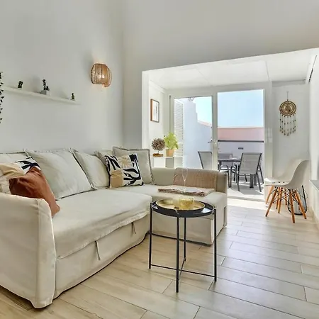 Quiet Perfect For Couples *