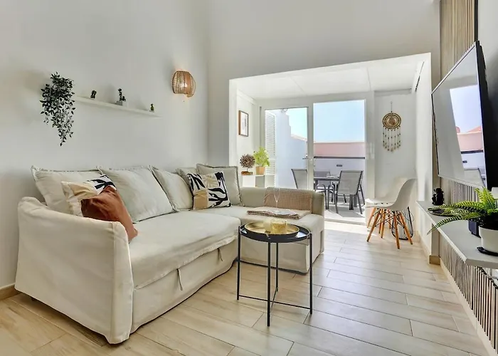 Quiet Perfect For Couples *