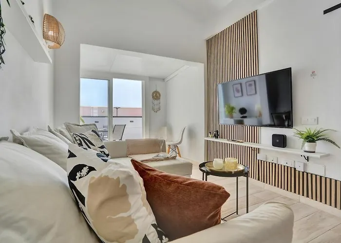 Quiet Perfect For Couples